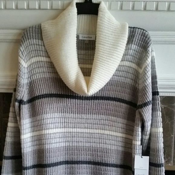 Calvin Klein - Picture 2 of 5